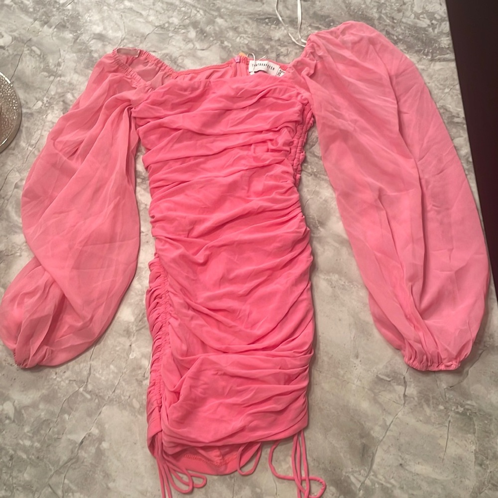 pink long sleeve that’s so fetch dress
